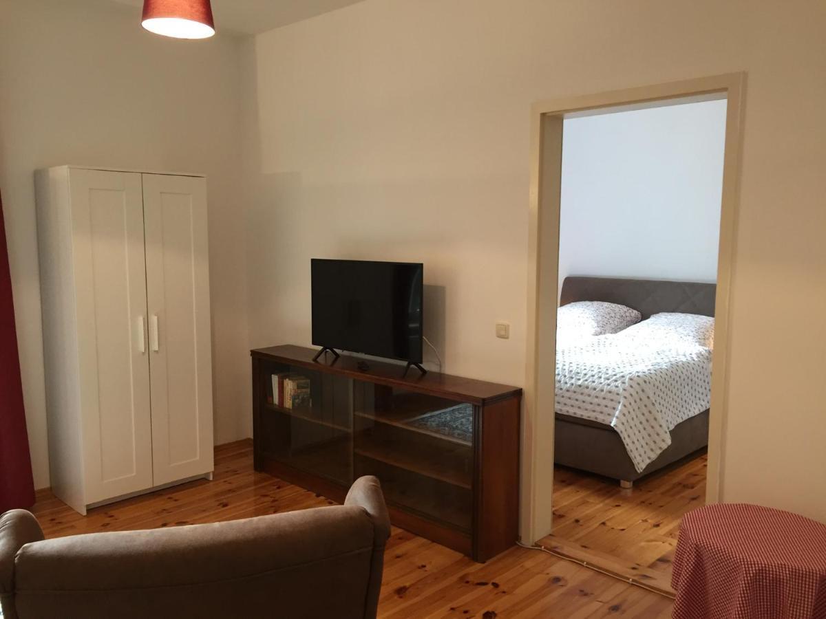 Ferienwohnung Huttenstrasse Halle Halle  Exterior foto